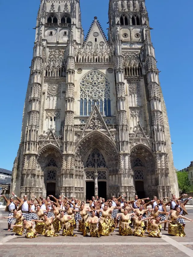 Batavia Madrigal Singers dalam Florilége Vocal de Tours  (istimewa)