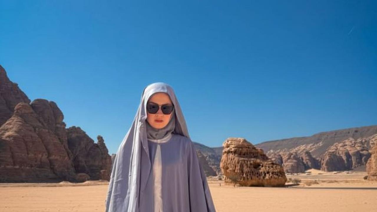 Potret Kimberly Ryder di Al Ula. (credit: instagram.com/kimbrlyryder)