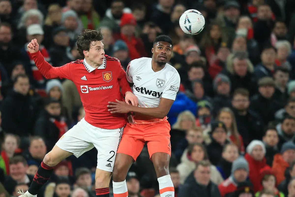 Manchester United vs West Ham United di Piala FA