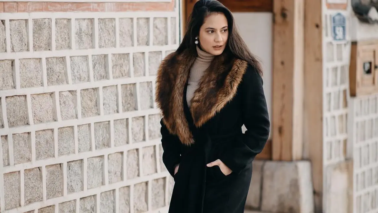 [Bintang] Foto Jadul Pevita Pearce