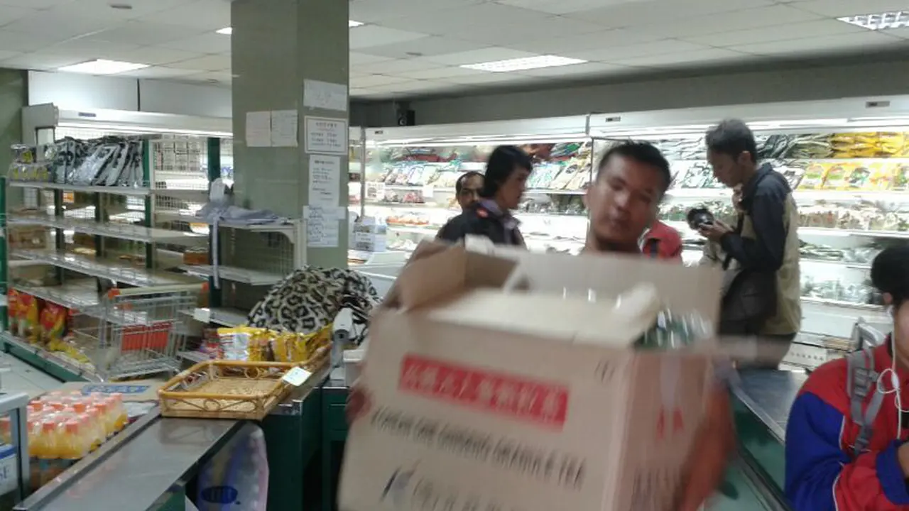30 Ribu Barang Ilegal Dijual di Supermarket Korea 