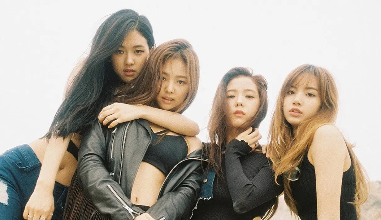 Sedangkan Fifth Harmony mempunyai followers sebanyak 10,5 juta. Sementara itu posisi ketiga ditempati oleh Little Mix dengan 9,2 juta followers. (Foto: Soompi.com)