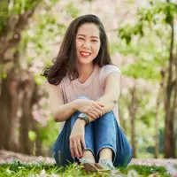 ilustrasi perempuan bahagia/PARIN.PSN/Shutterstock