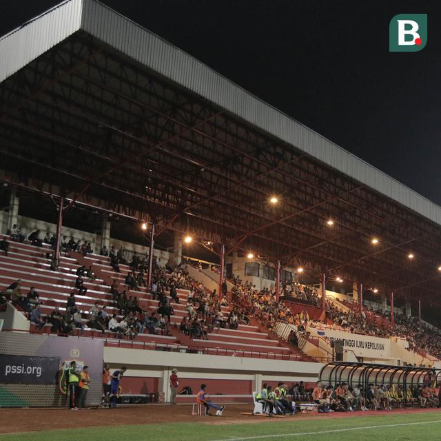 Stadion Ptik Markas Polisi Yang Disulap Untuk Sepak Bola
