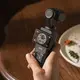 Insta360 bersiap meramaikan pasar kamera gimbal pocket lewat produk terbarunya, Insta360 Luna. Perangkat ini dirancang untuk bersaing di segmen kamera ringkas dengan kemampuan imaging yang lebih fleksibel dan inovatif.