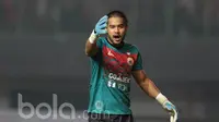 Pemain Persija Jakarta, Andritany saat melawan Madura United  pada Liga 1 2017 di Stadion Patriot, Bekasi (4/5/2017). Madura United menang 1-0. (Bola.com/Nicklas Hanoatubun)