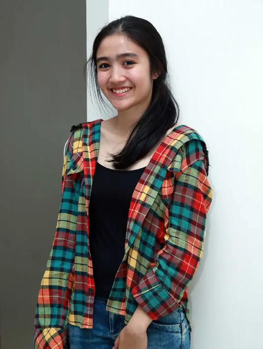 Febby Blink. (Deki Prayoga/Bintang.com)