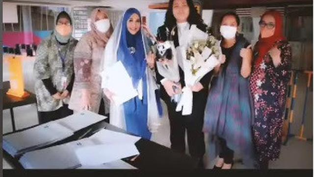 Adrian Tegar Maharadja Bago putra Paramitha Rusady lulus SMP (Foto: Instagram @paramitha118real)