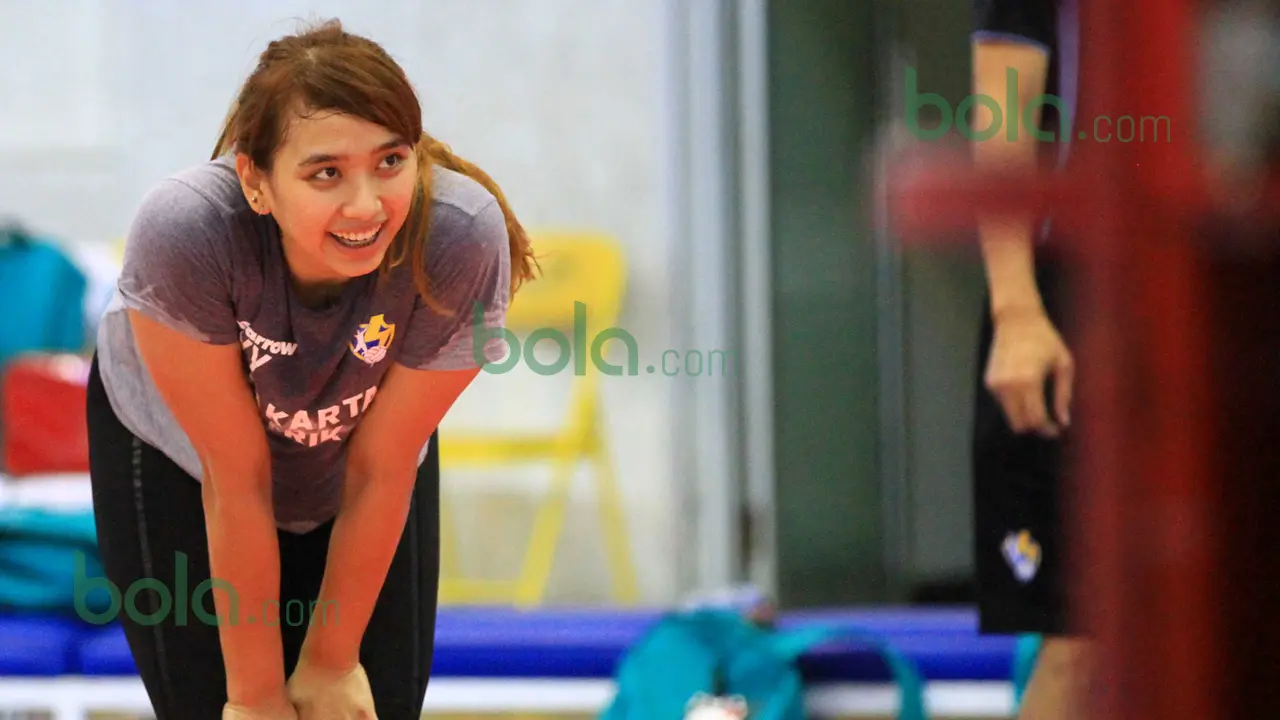 Yolla Yuliana
