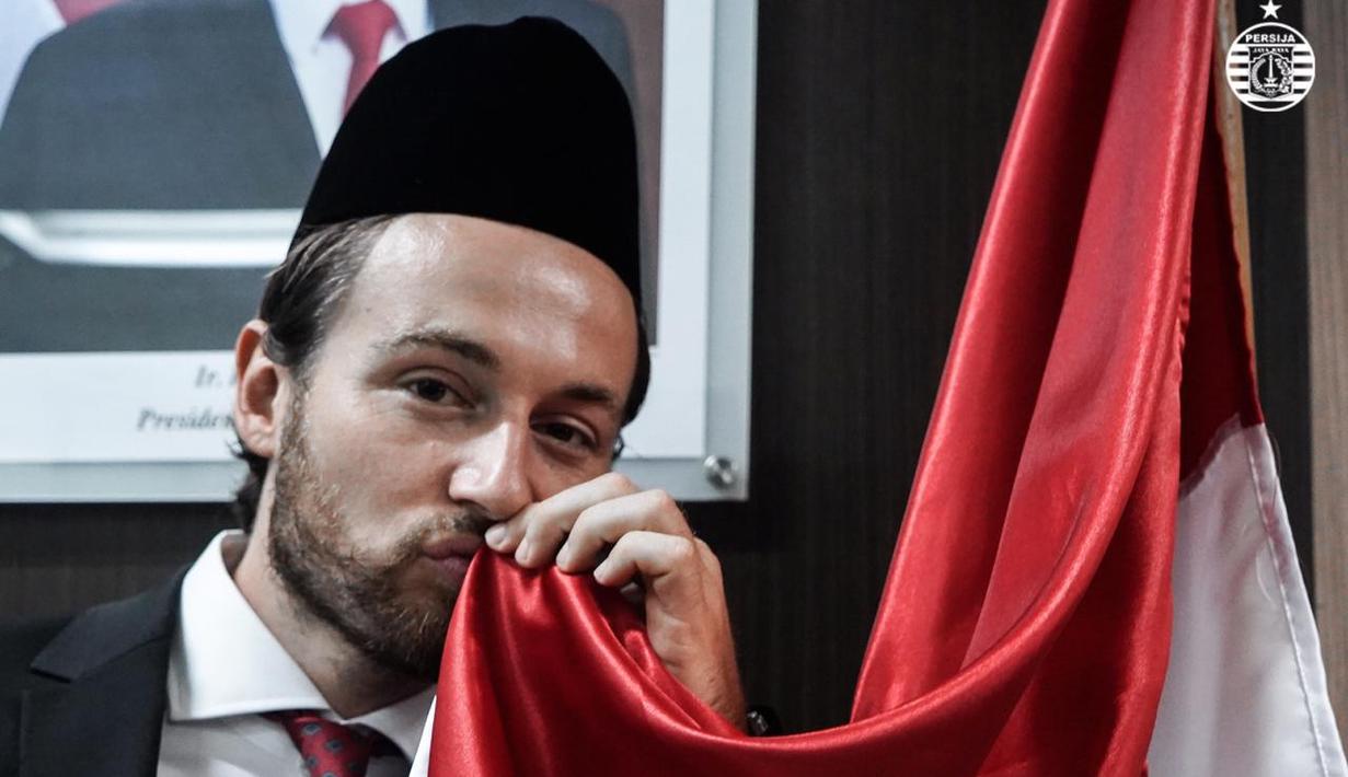 Gelandang Persija, Marc Klok, jadi WNI. (Media Persija).