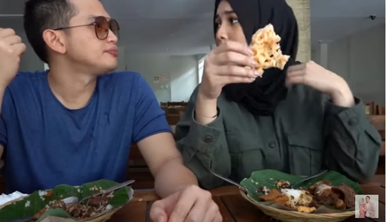 Citra Kirana dan Rezky Aditya (Youtube/Ciky Citra Rezky)