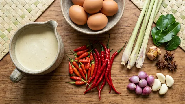 Resep Telur Dadar Kuah Santan Pedas (AI Generated)