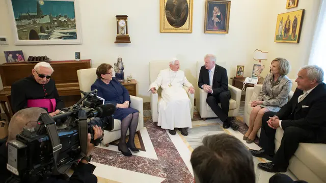 Bertepatan dengan Paskah, Paus Emeritus Benediktus XVI Ulang Tahun ke-90