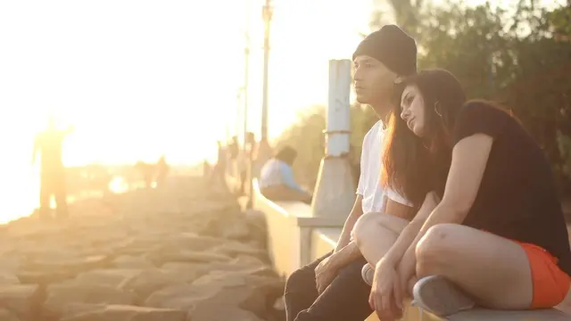 Main Film Bareng, Ini 6 Potret Kebersamaan Jefri Nichol dan Wulan Guritno