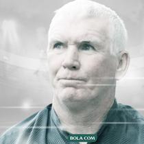 Mantan pelatih Timnas Indonesia: Peter Withe. (Bola.com/Dody Iryawan)