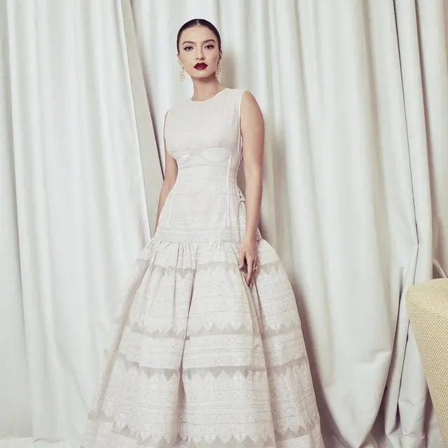 Raline Shah Hadir di Festival Film Cannes Prancis untuk pertama kalinya, credit: @ralineshah