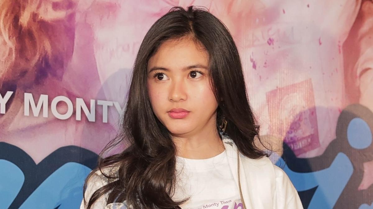 Main Film Rompis, Adinda Azani Berharap Dibilang Bodoh Oleh Penonton