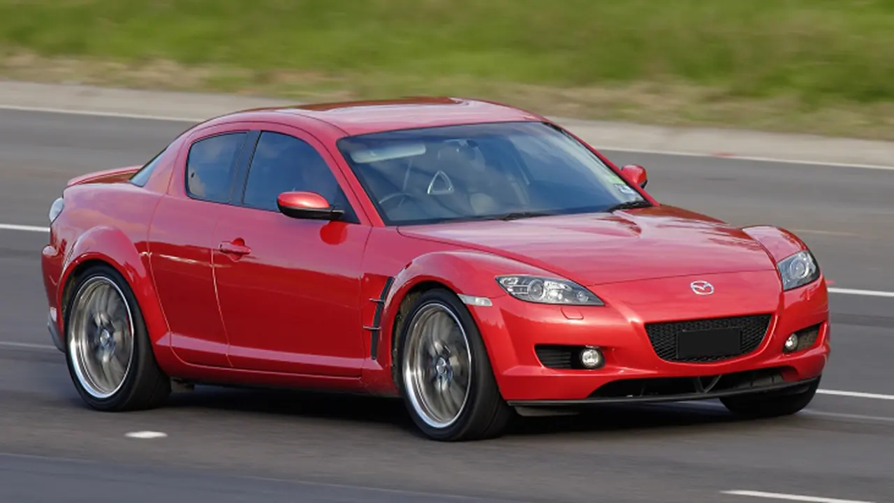 Suksesor Mazda RX-8 Menetas Pada 2017
