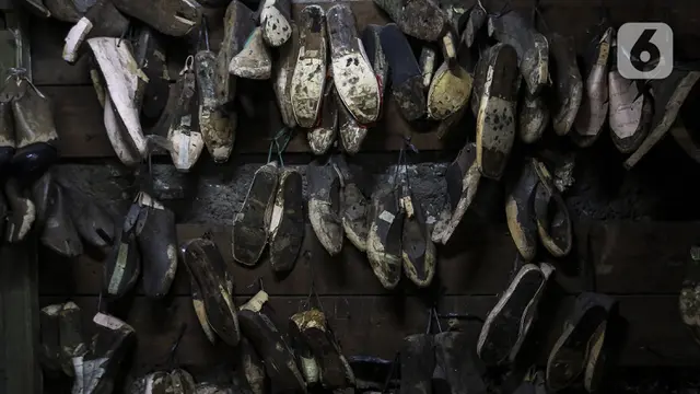 FOTO: Perjuangan Industri Sepatu Rumahan di Tengah Pandemi COVID-19