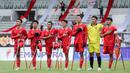 <p>Para pemain Timnas Amputasi Indonesia menyanyikan lagu kebangsaan Indonesia Raya saat laga Grup A Kualifikasi Piala Dunia Amputasi 2026 melawan Iran di Stadion Madya, Senayan, Jakarta, Kamis (13/11/2025). (Bola.com/Bagaskara Lazuardi)</p>