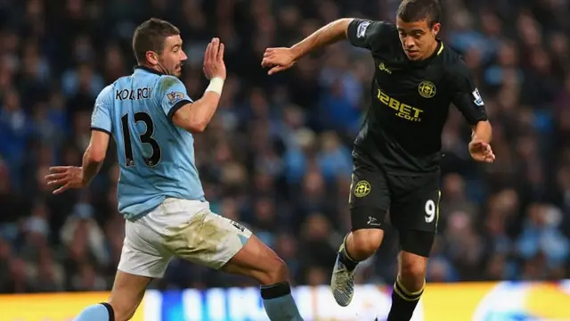 wigan-athletic-vs-manchester-city-131208