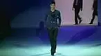 Meski 2011 masih satu semester lagi, label busana kenamaan Giorgio Armani sudah siap dengan berbagai rancangan busana khusus pria untuk musim panas dan semi mendatang. 