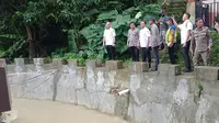 Banjir Kota Kendari, menyebabkan tanggul jebol dan pemerintah waspada rob.