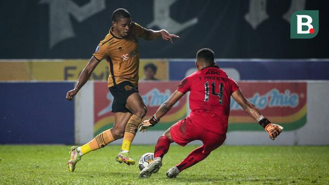 Persib Bandung vs Bhayangkara FC BRI Liga 1 2022/2023