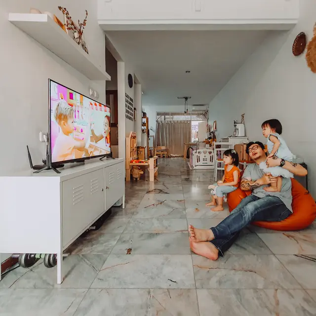 Bermodal Smart TV, Ciptakan Pengalaman Hiburan di Rumah Aja yang Nggak Kalah Seru