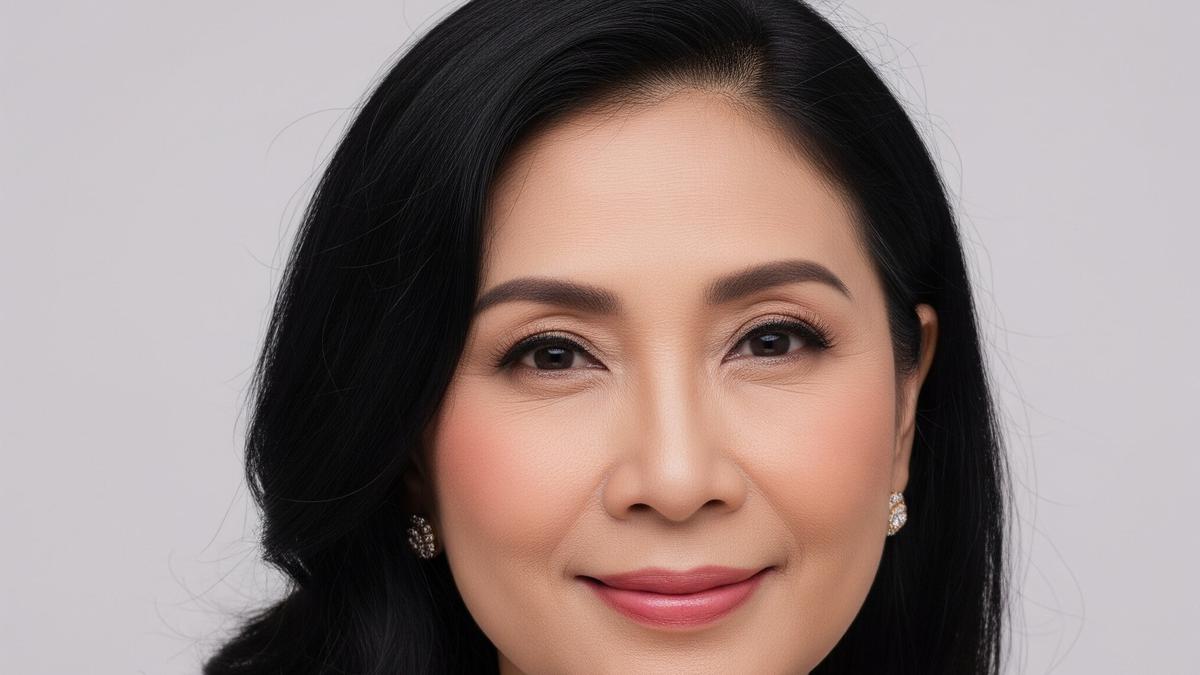 TOP 3: Gaya Elegan Gelang Emas hingga Dress Brokat Paling Dicari Ibu Muda dan Dewasa