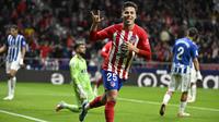 Gelandang Atletico Madrid #25 Rodrigo Riquelme merayakan gol pembuka timnya ke gawang Deportivo Alaves pada pekan ke-11 La Liga Spanyol 2023/24 di Stadion Civitas Metropolitano, Senin (30/10/2023) dinihari WIB. (JAVIER SORIANO / AFP)