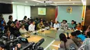 Koalisi Merah Putih mengadakan rapat membahas Hak Interpelasi yang akan mereka gulirkan terkait kenaikan BBM bersubsidi, Jakarta, Senin (24/11/2014). (Liputan6.com/Andrian M Tunay)