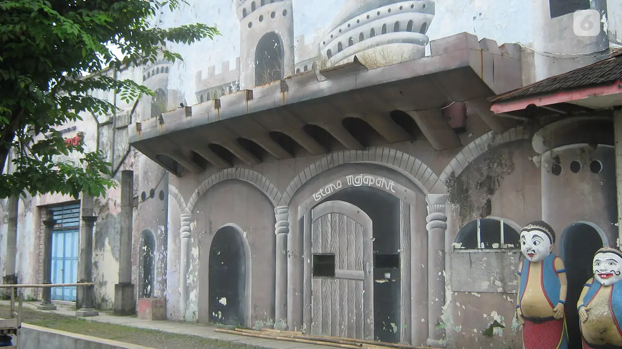 istana majapahit