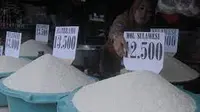 Ilustrasi harga beras naik di pasaran (Istimewa)
