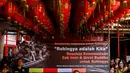 Suasana dialog tentang kekerasan terhadap muslim Rohingya di Wihara Dharma Bhakti (Cing Te Yen) Petak Sembilan Glodok, Jakarta, Minggu (3/9). Dialog tersebut merupakan bentuk solidaritas untuk muslim Rohingya. (Liputan6.com/Angga Yuniar)