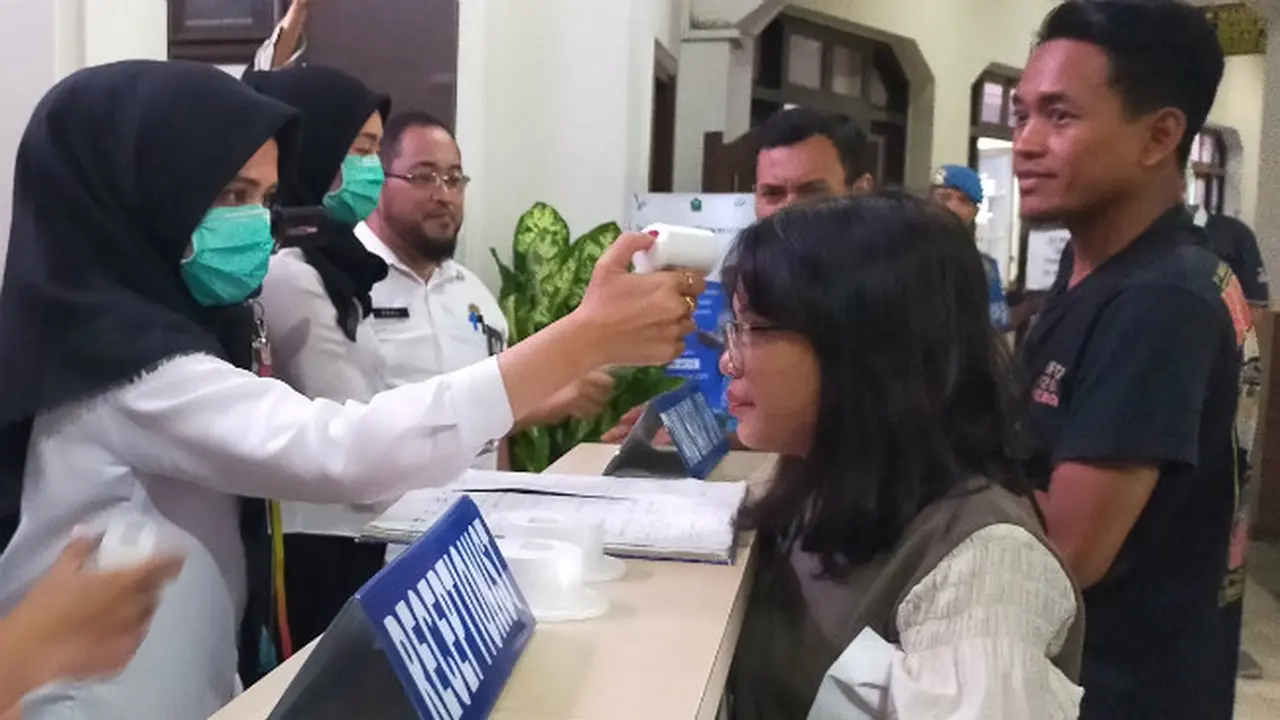 Melacak Jejak Kontak Pasien Positif Covid-19 di Malang