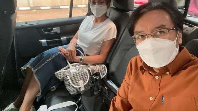 5 Potret Terbaru Ari Lasso dengan Gaya Rambut Pendek Usai 30 Tahun Gondrong
