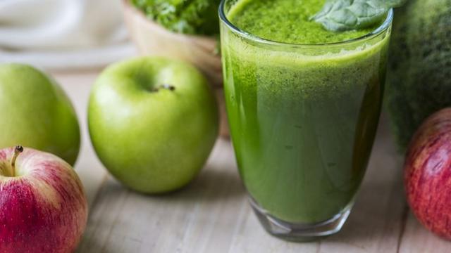 Jus kombinasi buah dan sayur untuk menurunkan berat badan (Foto: pixabay)