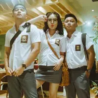 Nindy Ayunda pakai seragam SMA (Instagram/nindyayunda)