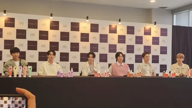 Scarlett EXO: Glow To You Meet and Greet. (Zulfa Ayu Sundari/ Liputan6.com)