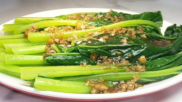 Resep Sawi Hijau Bawang Putih ala Resto Hong Kong