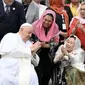 Yenny Wahid dan Sri Mulyani Bertemu Paus Fransiskus di Masjid Istiqlal. [@yennywahid]