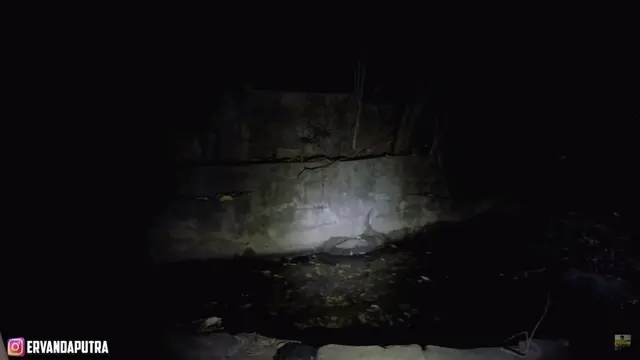 Rumah mendiang Suzzanna di Semarang (YouTube/Papi Story)