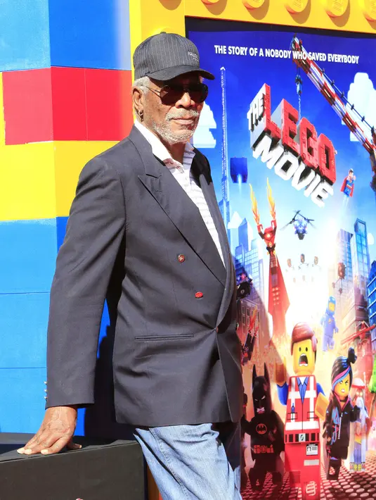 Juru bicara Federal Aviation Administration, Kathleen Bergen, mengatakan pesawat diidentifikasi sebagai pesawat SJ30 Emivest  yang telah melaporkan masalah mekanik setelah lepas landas. (Bintang/EPA)