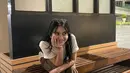 Richelle yang diketahui menjalin hubungan dengan aktor Aliando Syarief ini sering terlihat effortless namun tetap fashionable. [@chelle.gs].