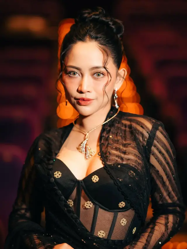 Rachel Vennya
