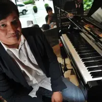 Festival Cinta Kahitna akan menjadi project yang akan disiapkan oleh Yovie Widianto. Konser ini akan memperingati 30 tahun usia Kahitna di belantika musik Indonesia.