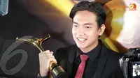 Adipati Dolken Raih Pemeran Pendukung Pria Terbaik FFI 2013