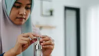 Botol Bekas Sirup di Rumah Bisa Dimanfaatkan Jadi Apa? Ini 8 Ide Kreatifnya