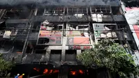24 Jam, Api di Kings Bandung Belum Bisa Dijinakkan Sepenuhnya